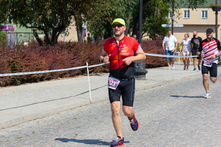 Elbląg w niedzielę żyje triathlonem zdjęcie nr 289528