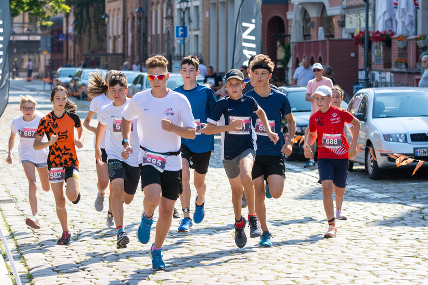 Elbląg w niedzielę żyje triathlonem zdjęcie nr 289481