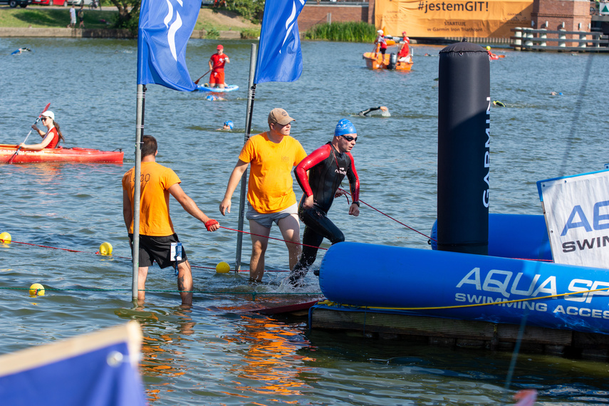 Elbląg w niedzielę żyje triathlonem zdjęcie nr 289411