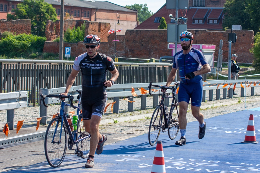 Elbląg w niedzielę żyje triathlonem zdjęcie nr 289453