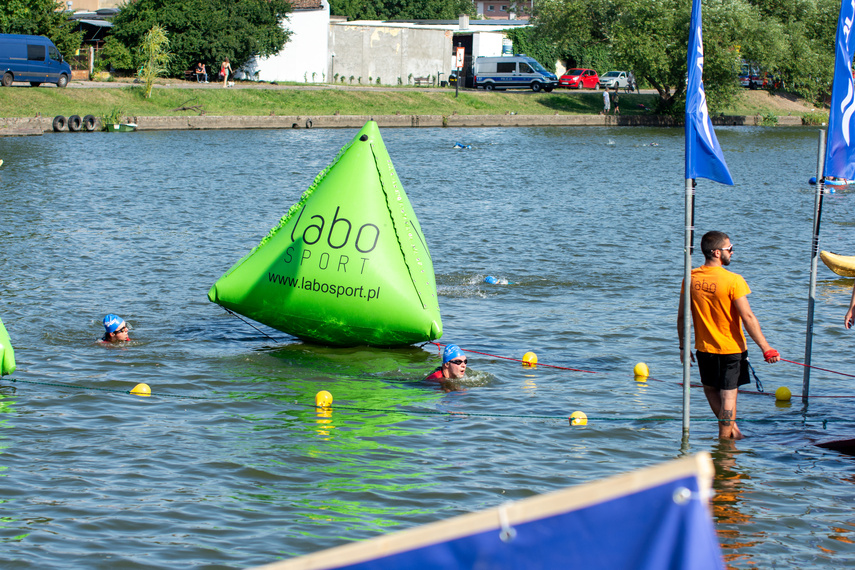 Elbląg w niedzielę żyje triathlonem zdjęcie nr 289410