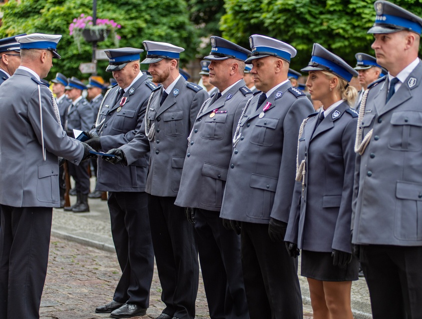 Apel i festyn. Policjanci świętują w Elblągu zdjęcie nr 289732