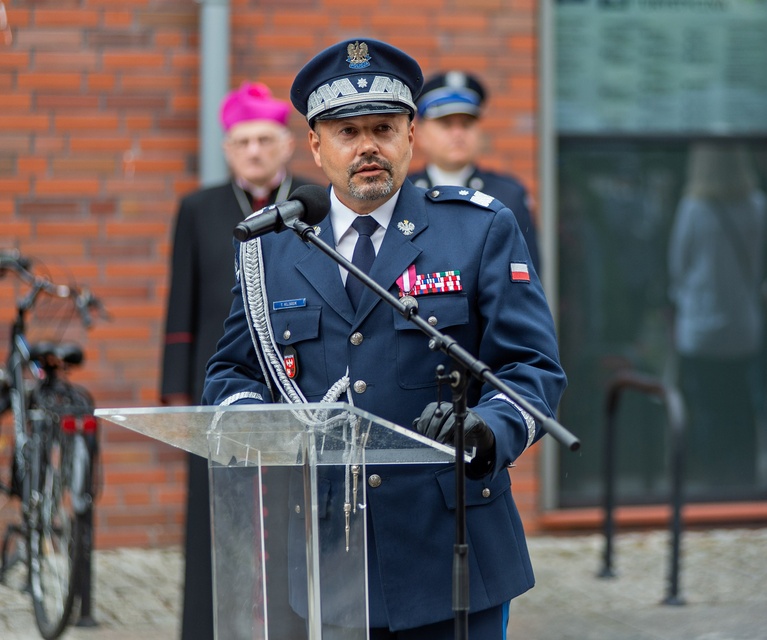 Apel i festyn. Policjanci świętują w Elblągu zdjęcie nr 289735