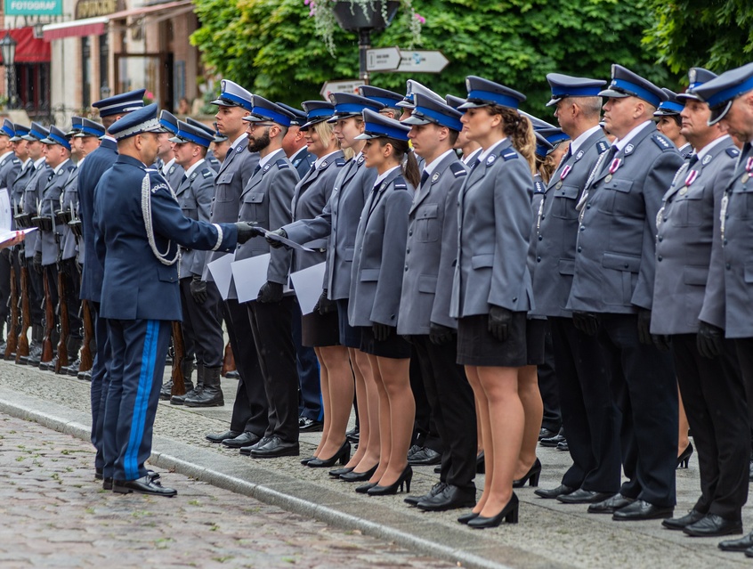 Apel i festyn. Policjanci świętują w Elblągu zdjęcie nr 289730