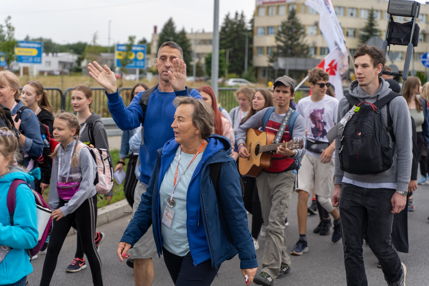 Ruszyli z Elbląga na Jasną Górę zdjęcie nr 290168