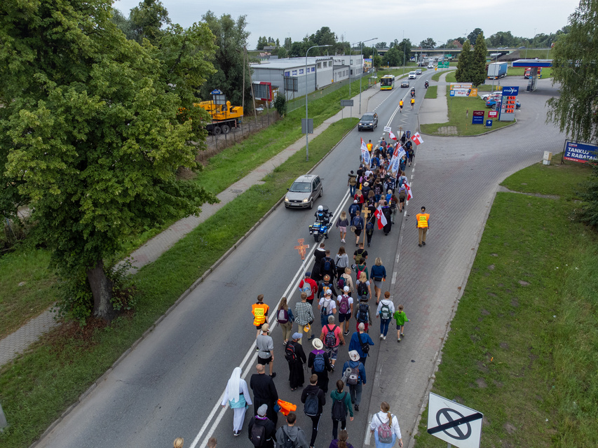 Ruszyli z Elbląga na Jasną Górę zdjęcie nr 290189