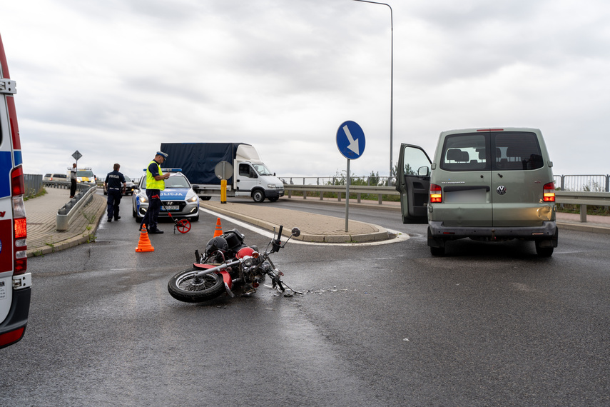 Zderzenie z motocyklem na Akacjowej zdjęcie nr 290273