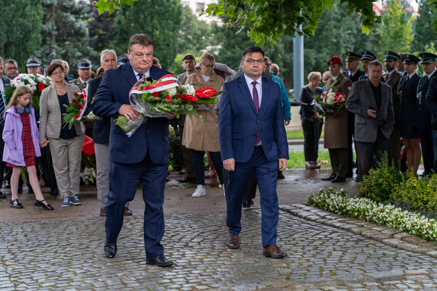 Elbląg pamięta o powstańcach zdjęcie nr 290317