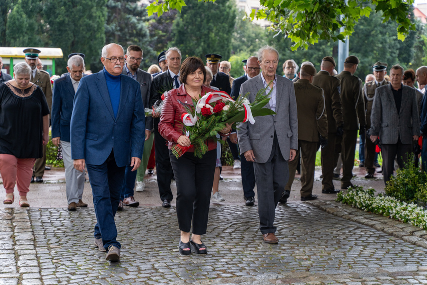 Elbląg pamięta o powstańcach zdjęcie nr 290330