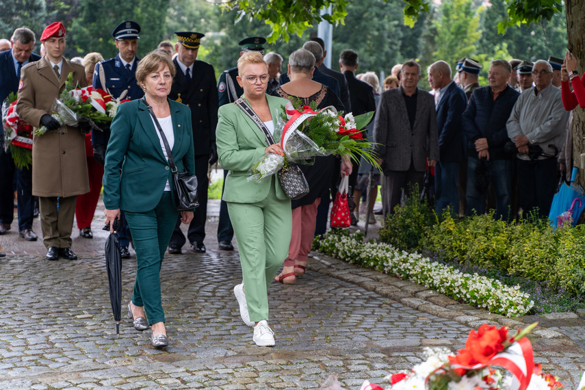 Elbląg pamięta o powstańcach zdjęcie nr 290332