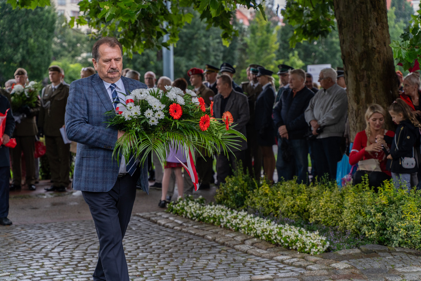 Elbląg pamięta o powstańcach zdjęcie nr 290322