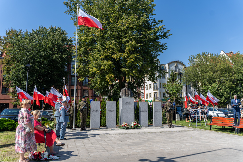 Elbląg Bitwa Warszawska uczy, że jesteśmy silni w jedności