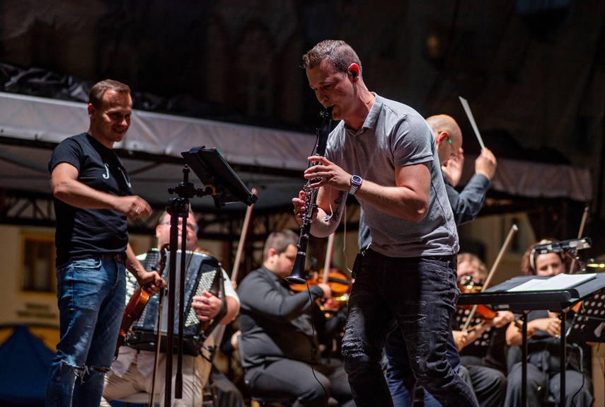 Koncert i ognisty spektakl zdjęcie nr 291341