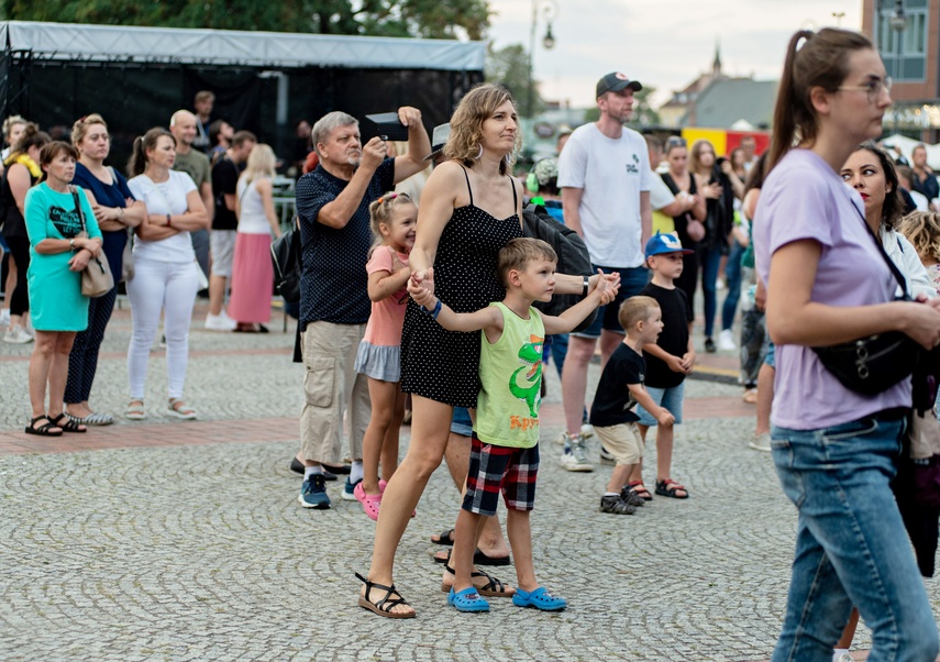 Koncertów i zabawy dzień drugi zdjęcie nr 291465