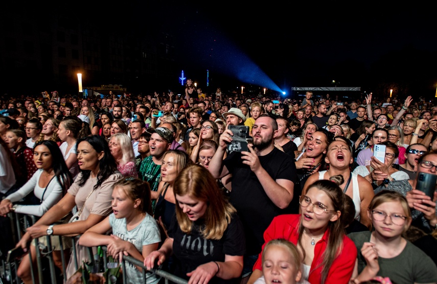 Koncertów i zabawy dzień drugi zdjęcie nr 291490