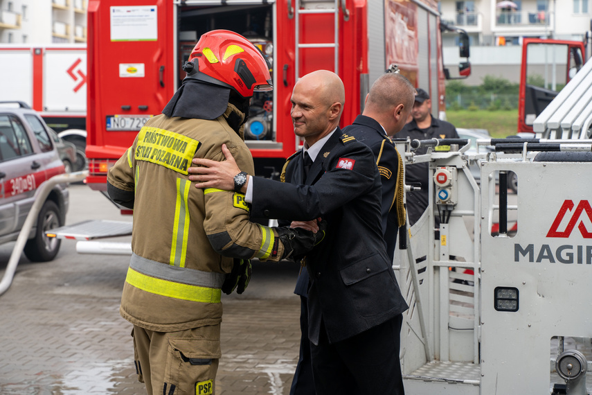 Zmiana warty u strażaków zdjęcie nr 291863