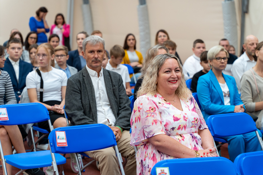 Nowy rok szkolny w cieniu polityki zdjęcie nr 292075