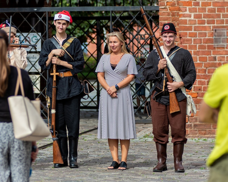 Przenieśli się w czasy "Nad Niemnem" zdjęcie nr 292394