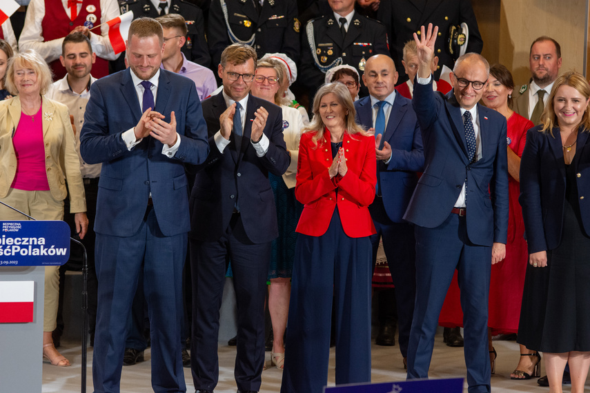 Jarosław Kaczyński w Elblągu. O prawach kobiet i przegonieniu Danii zdjęcie nr 292778