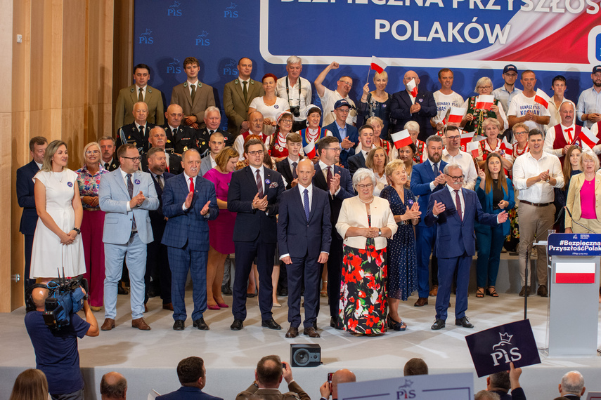 Jarosław Kaczyński w Elblągu. O prawach kobiet i przegonieniu Danii zdjęcie nr 292786