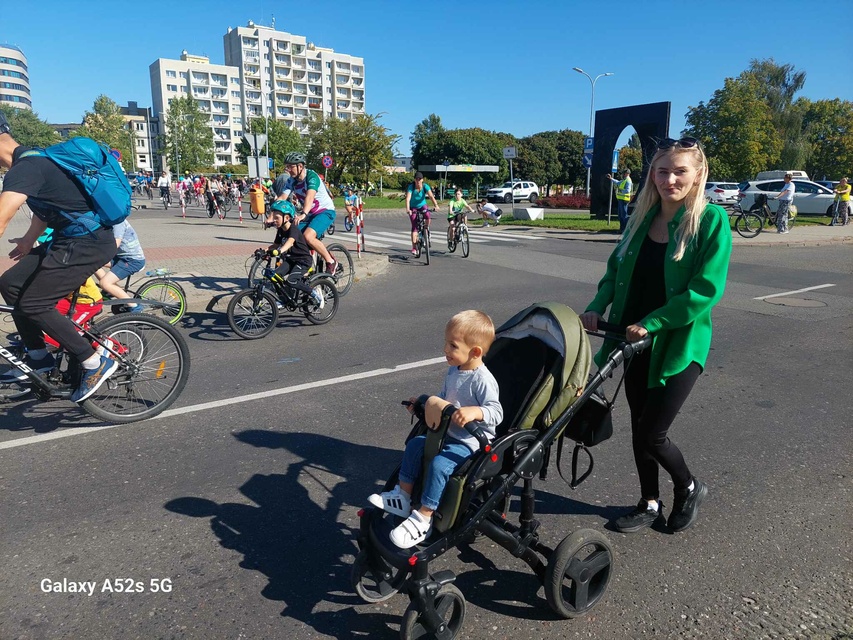 Rowerem przez miasto zdjęcie nr 292981