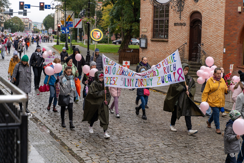 "Manifestujmy radość, pamiętajmy o badaniach i profilaktyce!" zdjęcie nr 295156