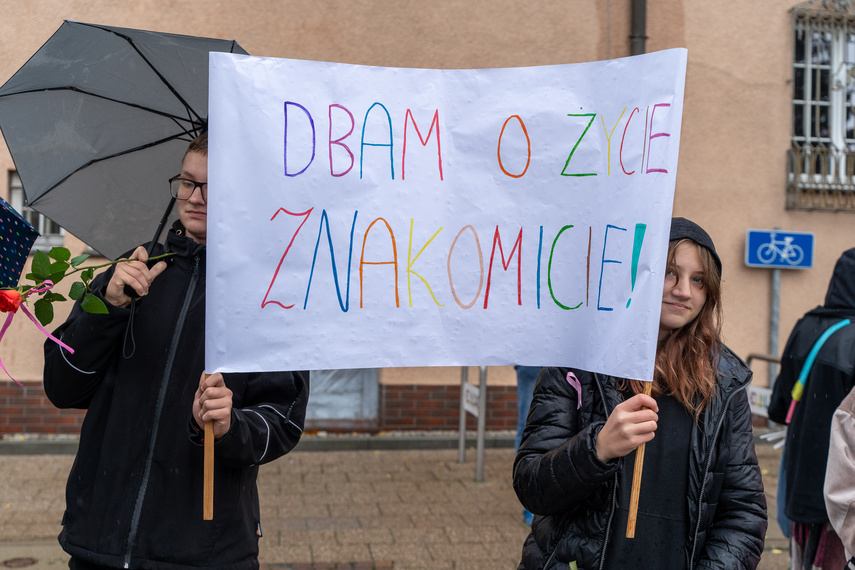 "Manifestujmy radość, pamiętajmy o badaniach i profilaktyce!" zdjęcie nr 295105