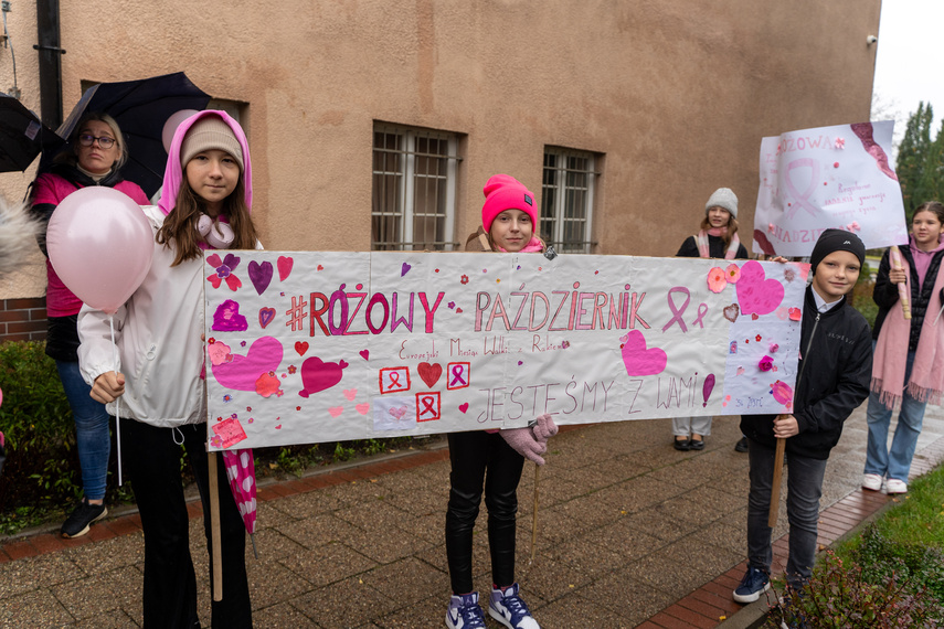 "Manifestujmy radość, pamiętajmy o badaniach i profilaktyce!" zdjęcie nr 295111