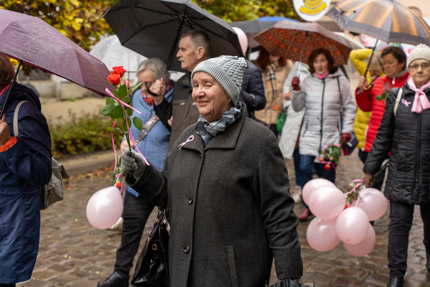 "Manifestujmy radość, pamiętajmy o badaniach i profilaktyce!" zdjęcie nr 295126