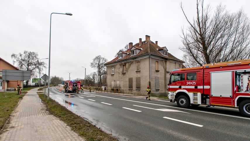 Pożar w zabytkowej willi zdjęcie nr 298600