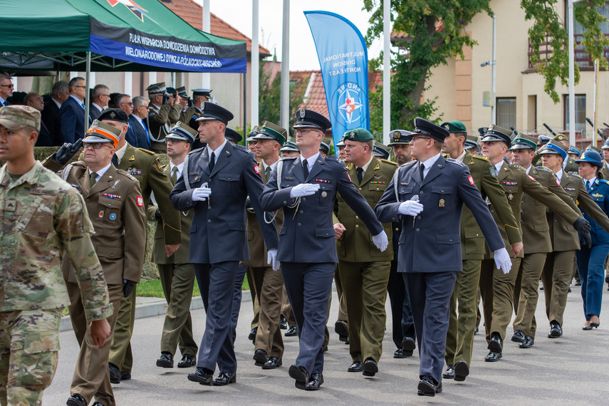 Elbląg: Nowy dowódca Wielonarodowej Dywizji Północny Wschód zdjęcie nr 313165