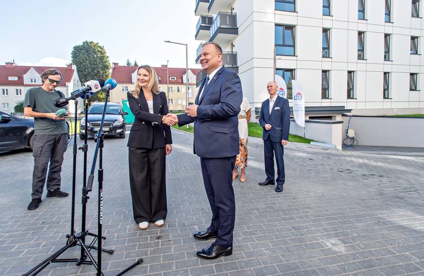 Czynszowy blok-bliźniak już czeka na mieszkańców zdjęcie nr 313441