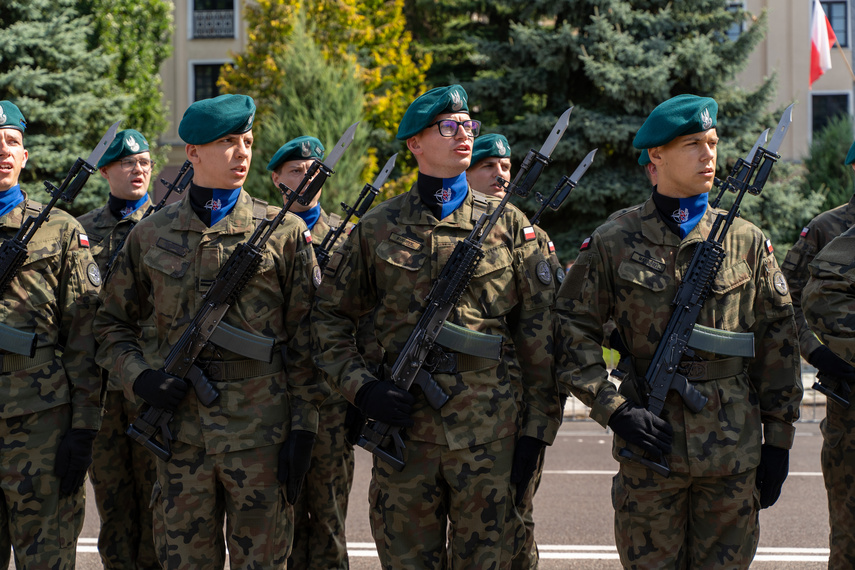 „Krwawy marsz zatrzymany pod Warszawą“ zdjęcie nr 313555