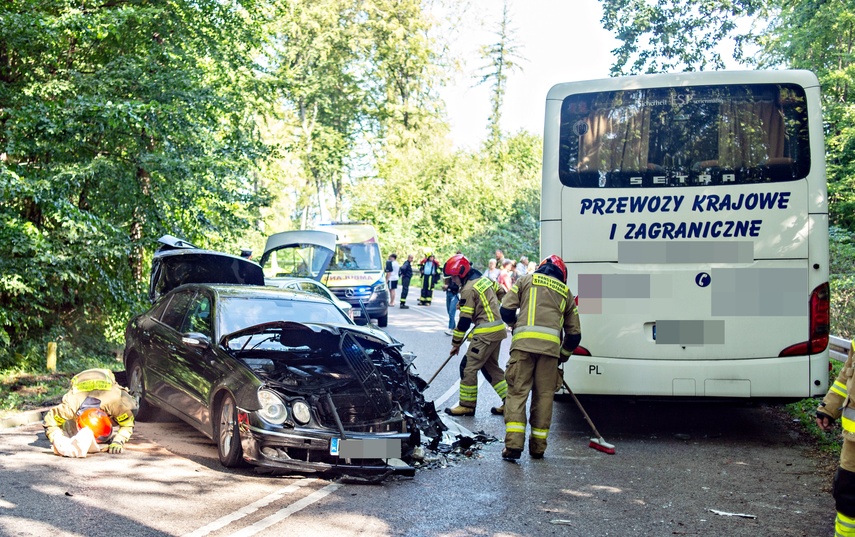 Wypadek autokaru pod Kadynami zdjęcie nr 314456