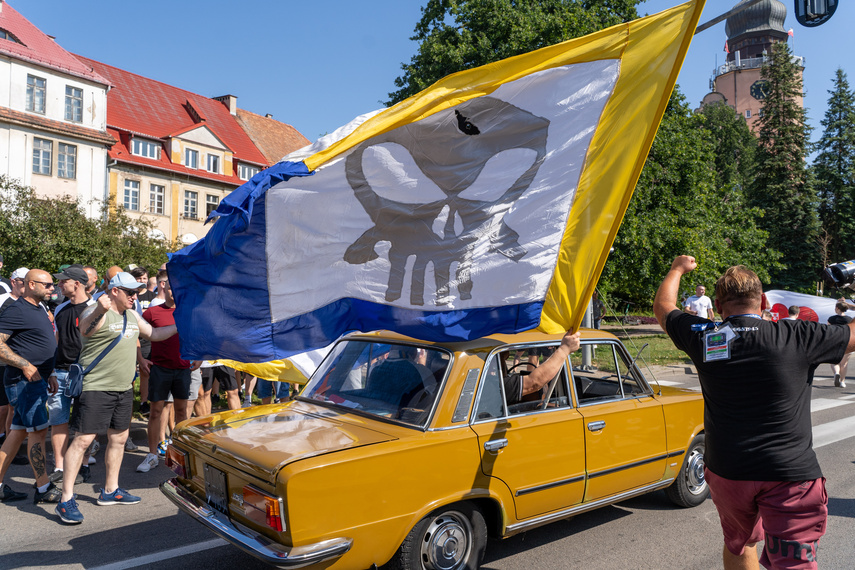 Kibice przemaszerowali przez miasto  zdjęcie nr 314799