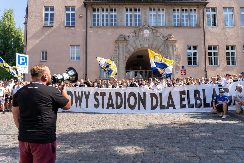 Kibice przemaszerowali przez miasto  zdjęcie nr 314779