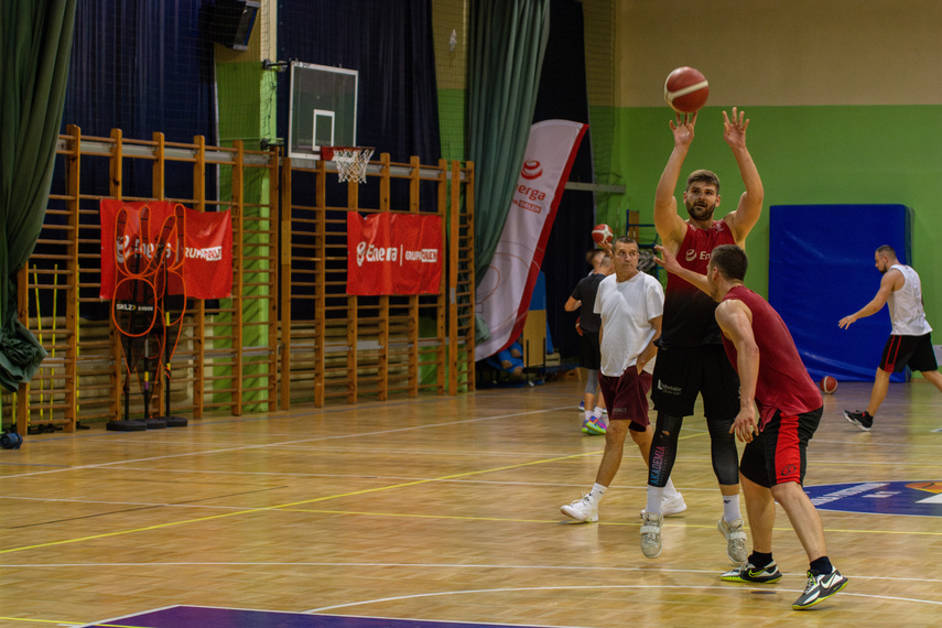 „Każdy mecz będzie ciekawy“. Elbasket przed debiutem w II lidze zdjęcie nr 315718