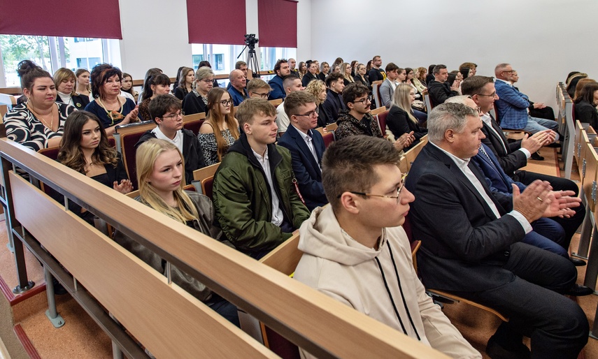 Medyczna i społeczna inauguracja zdjęcie nr 316620