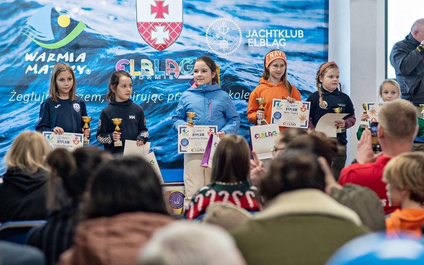 Pierwszy krok ku żeglarskiej przygodzie zdjęcie nr 320802