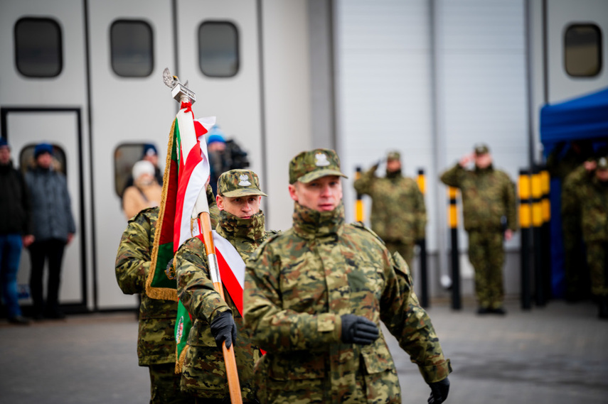 Nowe poduszkowce dla strażników granicznych zdjęcie nr 321129