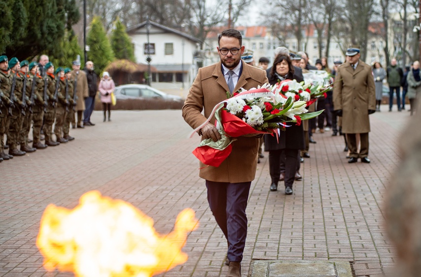 Elbląg pamięta o ofiarach Grudnia 70 zdjęcie nr 321376