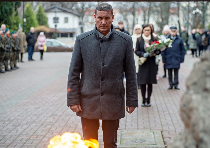 Elbląg pamięta o ofiarach Grudnia 70 zdjęcie nr 321382