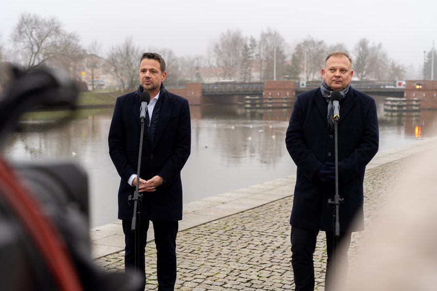 Rafał Trzaskowski w Elblągu: Taki projekt przekopu wreszcie można pochwalić zdjęcie nr 323373