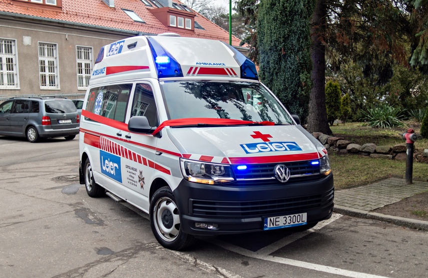 Elbląg Ambulans w darze dla szpitala