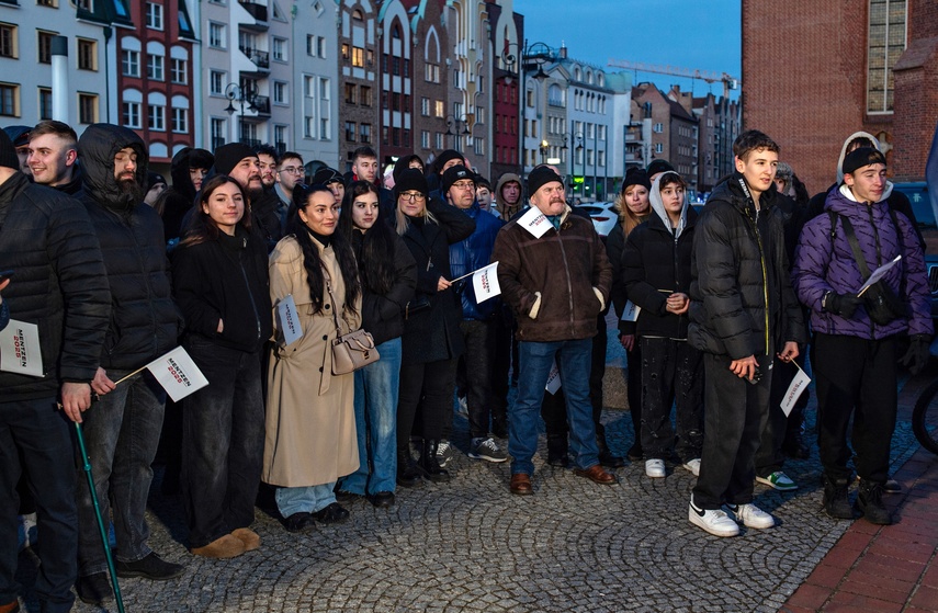 Sławomir Mentzen w Elblągu: Odrzucę pakt migracyjny i uszczelnię granice zdjęcie nr 324761