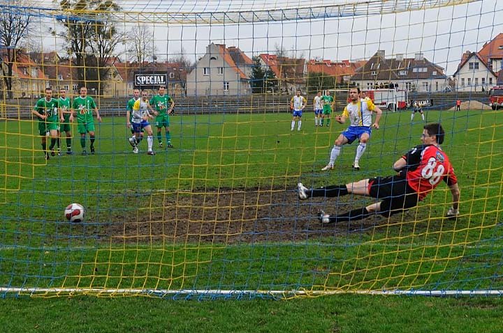 Olimpia Elbląg - Pelikan Łowicz 1:0 zdjęcie nr 43390