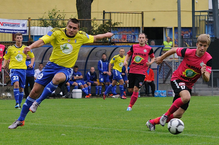 Olimpia przegrała z Wartą Poznań 0:2 zdjęcie nr 48663