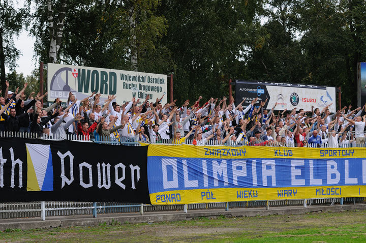 Olimpia przegrała z Wartą Poznań 0:2 zdjęcie nr 48670