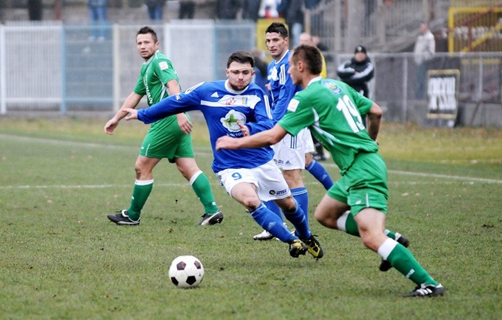 Olimpia Elbląg - Pelikan Łowicz 1:1 zdjęcie nr 63445