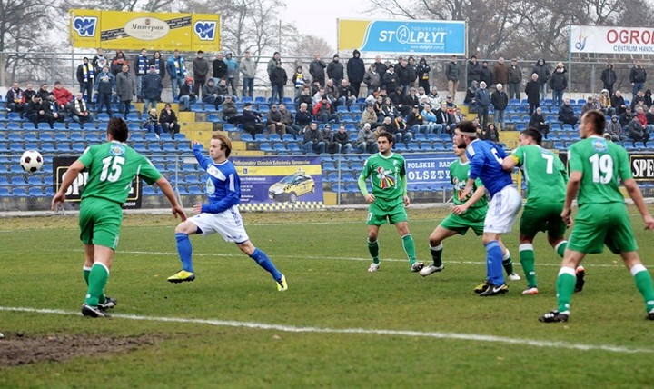 Olimpia Elbląg - Pelikan Łowicz 1:1 zdjęcie nr 63444